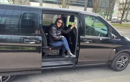 Roundtrip Private Transfer: From Zeebrugge Port to Brussels