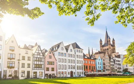 Private transfer from Bruges to Cologne, 2h stop in Aachen