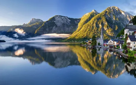 Salzburg Super Saver: Hallstatt & Original Sound of Music Tour