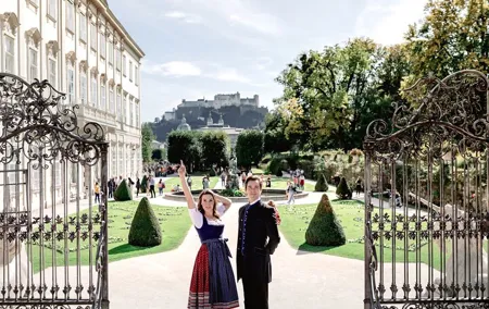 Private Sound of Maria Tour with Live Music in Salzburg