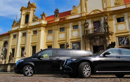 Prague to Salzburg: Private Transfer