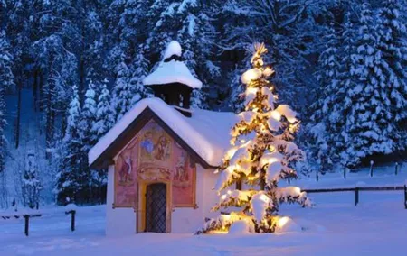 Salzburg Christmas Eve Tour to the Silent Night Chapel