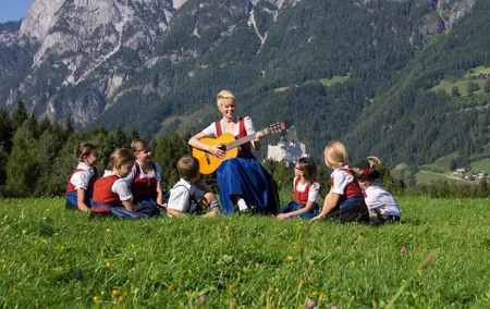 Sound of Music Private Tour including do-re-mi hiking trail
