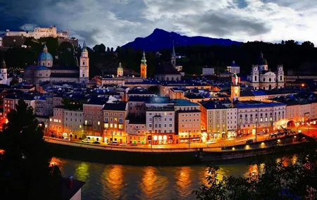 Salzburg Private Walking Tour with Local Guide