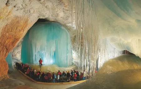 Private Tour to world's biggest Ice Caves & Werfen from Salzburg