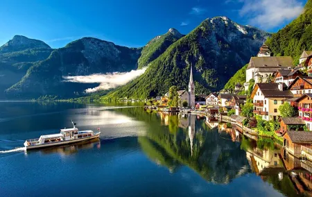 Private Transfer from Salzburg to Vienna with 2 hours of Sightseeing