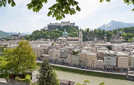 Eagle's Nest and Salzburg City Private Tour