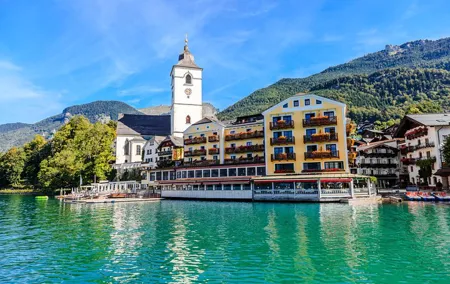 Private Tour: Austrian Lakes Day Trip from Salzburg
