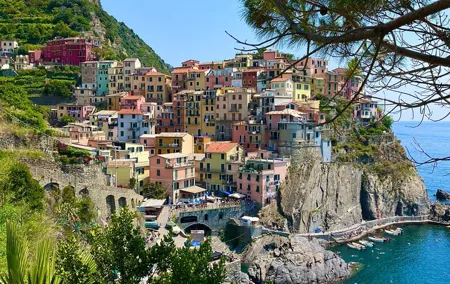 Cinque Terre Tour by van from Lucca, Pisa or La Spezia Port