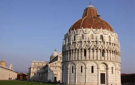 Pisa Scavenger Hunt and Highlights Self-Guided Tour