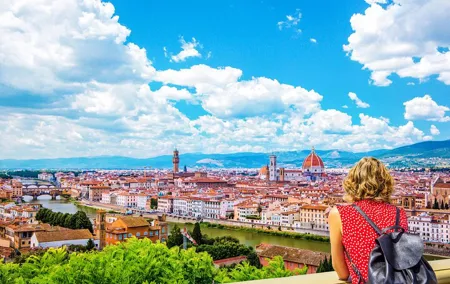 The Art of Surprising You: Pisa/Florence Luxury Limo Private Tour