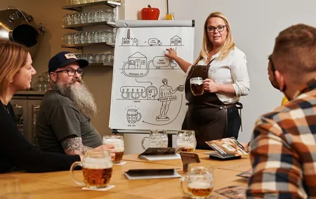 The School of Beer: Traditional Czech Art of Pouring Beer