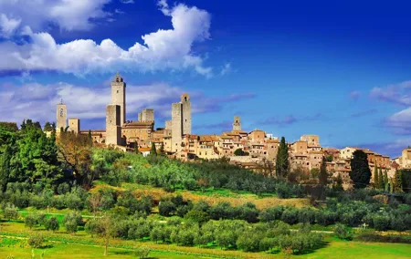 Pisa Day Trip to Siena and San Gimignano Including Wine Tasting