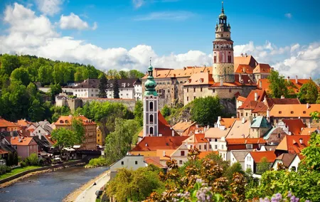 CESKY KRUMLOV Renaissance gem from UNESCO list 9-hr-driving&walk.