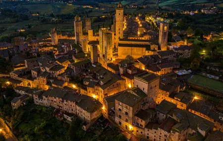 Florence San Gimignano and Siena from Pisa with Free Photography