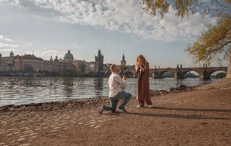 Prague Surprise Proposals and Portrait Photoshoot
