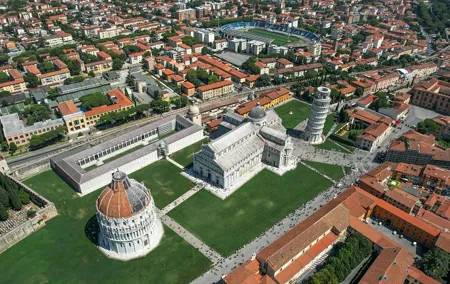 Pisa Full Day Tour with Free Photoshoot