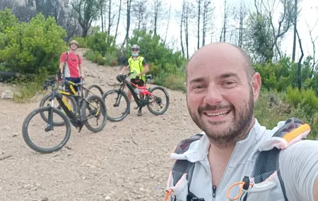 2-hour tour to Rocca della Verruca by E-bike