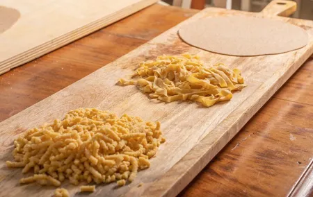 Private Romagna cooking lesson at the table in Rimini