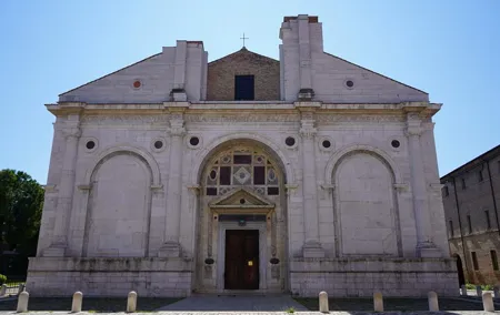 Private Walking Tour of the City of Rimini