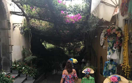 Transfer from Rome to Amalfi coast/Sorrento Area and Vice Versa