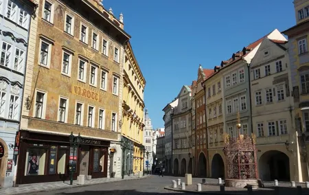 The House Signs of Old Prague: A Self-Guided Audio Tour