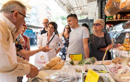 Small-group Street food tour in Rimini