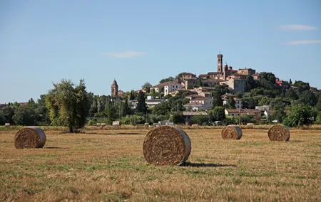 Private Guided Walking Tour in Santarcangelo Slow City