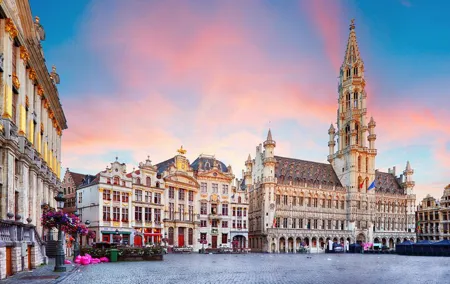 Brussels Scavenger Hunt and Highlights Self-Guided Tour