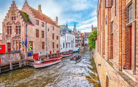 Private transfer from Brussels to Bruges, English speaking driver