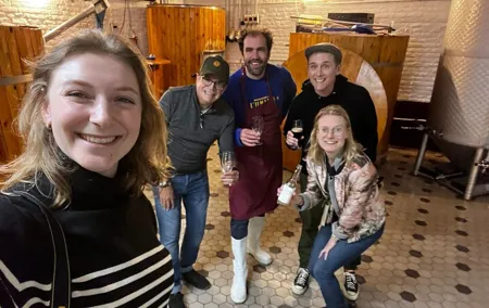 Private: Discover Brussels beer & breweries by a young local (incl. chocolate)