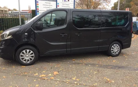 Standard Minivan from Charleroi airport to city of Brussels