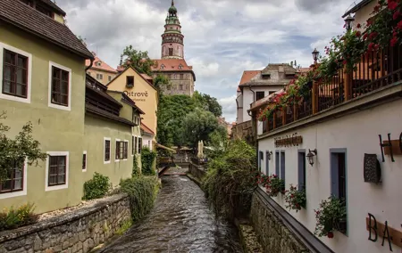 Private Car Prague to Salzburg via Cesky Krumlov and Hallstatt