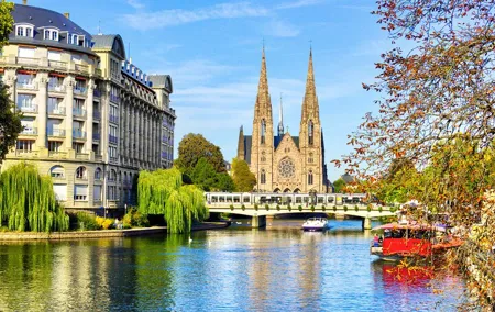 Private transfer from Brussels to Strasbourg, 2h Stop in Namur
