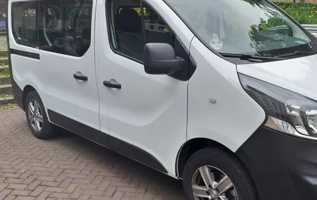 Standard Minivan from Charleroi airport to city of Antwerp