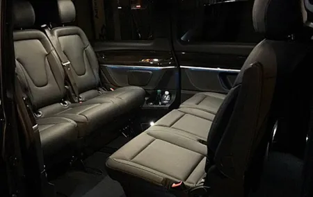Brussels Airport Shuttle Transfer <-> Maastricht (1 to 8 PLACES)
