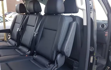 Luxury Minivan from Charleroi airport to the city of Ghent