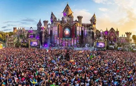 Private Luxury Transfer: Brussels to Tomorrowland Boom