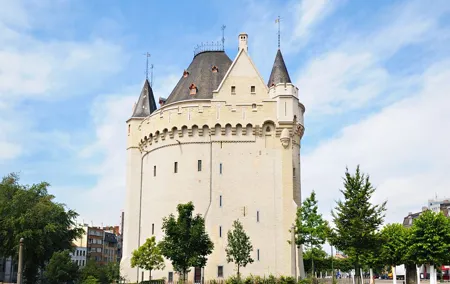 Halle Gate Entry Ticket