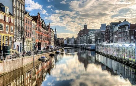 Private 10-hour Day Excursion to Amsterdam from Brussels with Hotel Pick Up