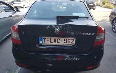 Standard vehicle from Charleroi airport to the city of Bruges