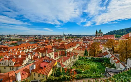 Private Prague walking tour with Kutna Hora Ossuary luxury trip
