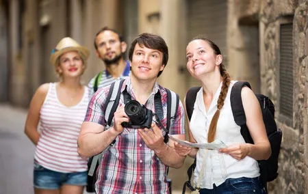 Antalya: Old Town Walking Tour incl. Turkish Tea and Baklava