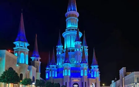 Transfer Land of Legends Tour with night show