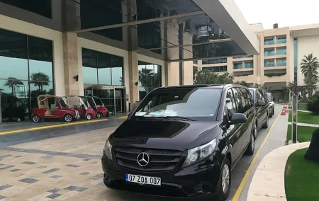 Antalya Airport Transfer and Mall Transfer in Luxury Vehicle