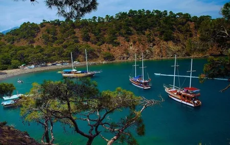 Kemer Pirate Boat Tour with Lunch & Free Soft Drinks