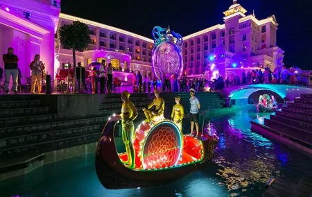 Land Of Legends night show , Antalya Transport