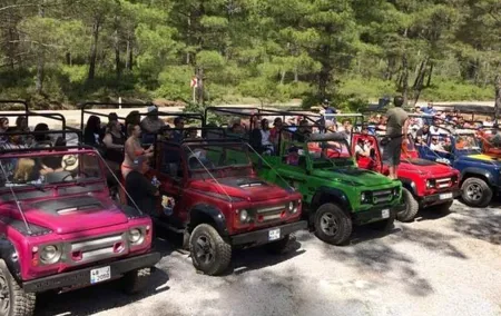 Full-Day Fun Jeep Safari:Through Waterfalls Villages Green Canyon