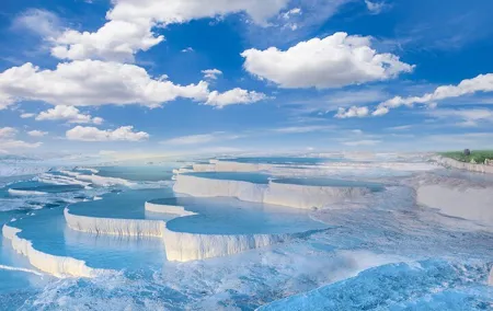 Pamukkale Hierapolis and Cleopatra's Pool Tour with Lunch