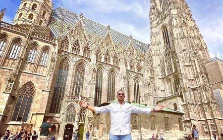 Vienna Day Tour from Prague with Private Transfer and Local Guide